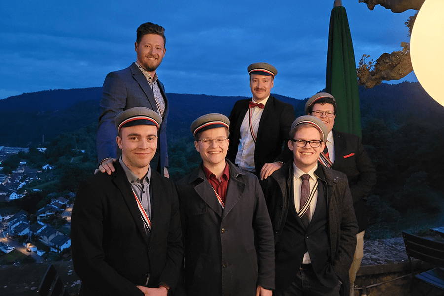 Gruppenfoto auf Schloss Eberstein